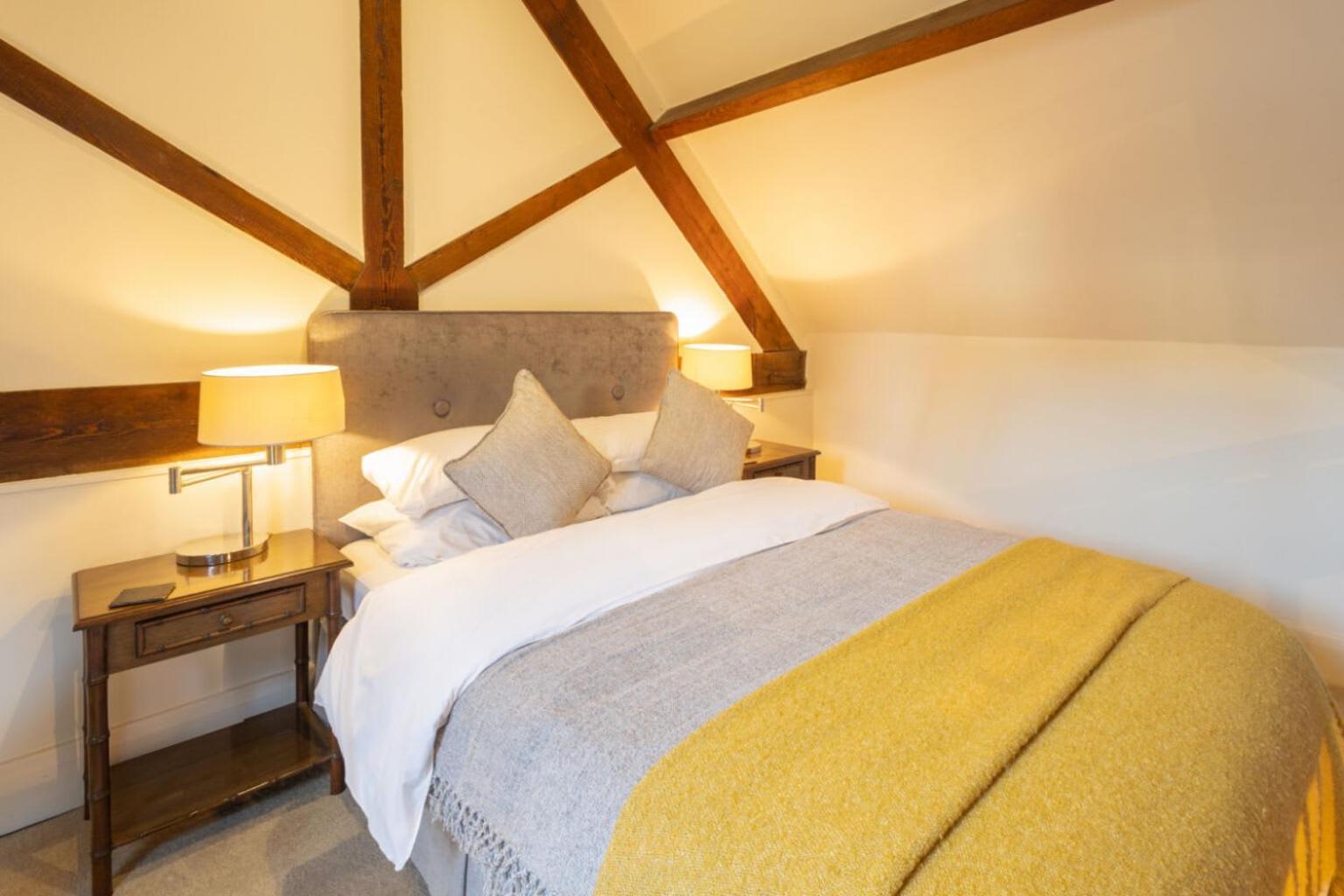 Host & Stay - The Raven Hotel Much Wenlock Exterior photo