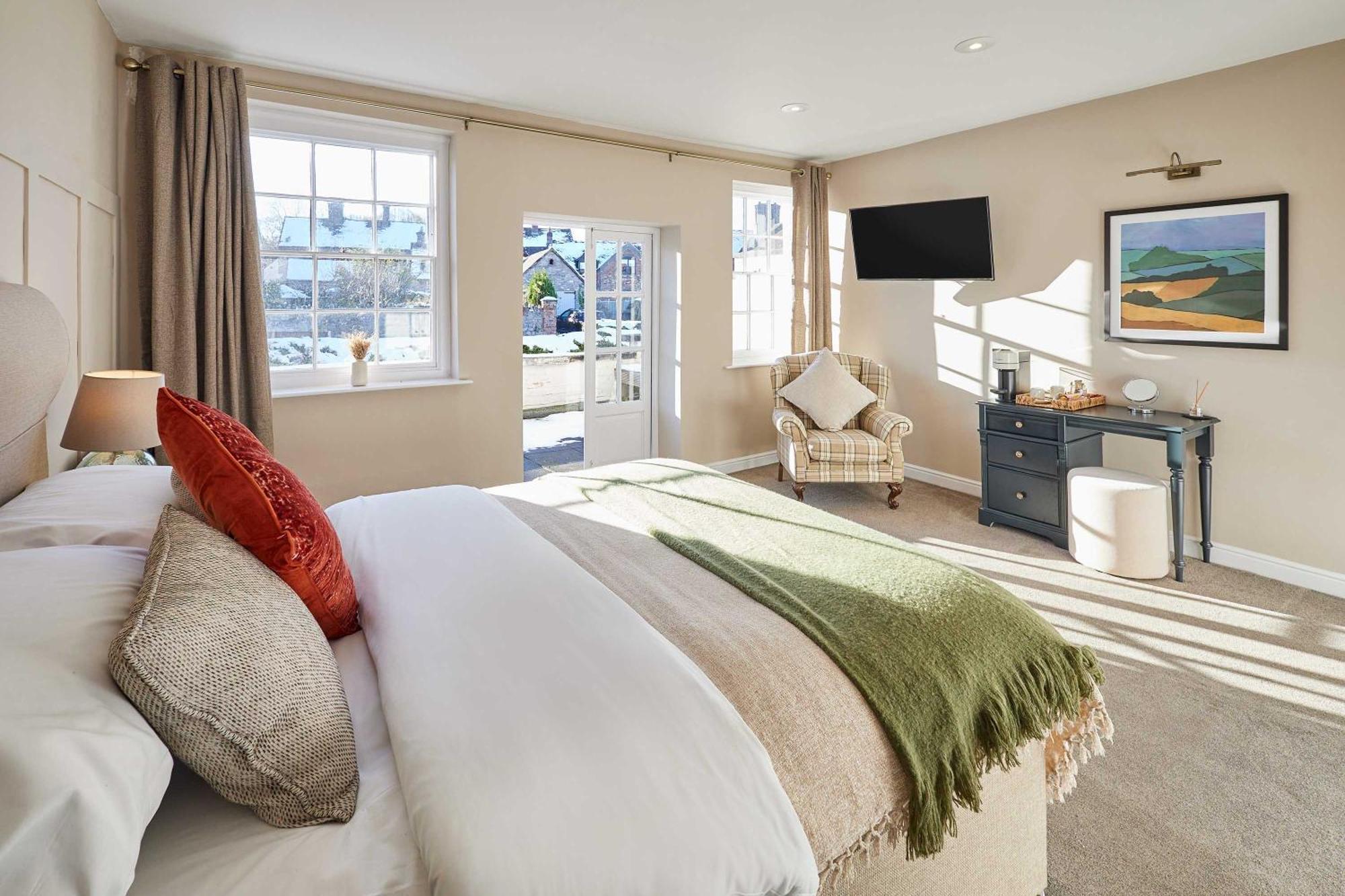 Host & Stay - The Raven Hotel Much Wenlock Exterior photo